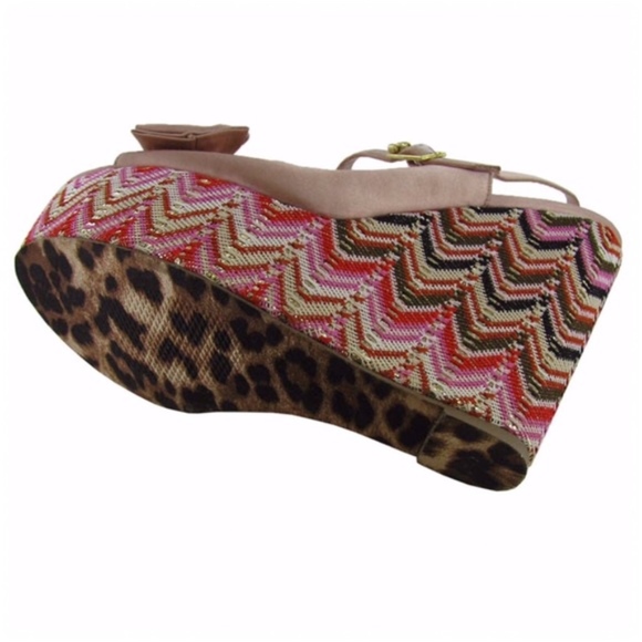 BETSEY JOHNSON Bow Platform Wedge Sandals 8.5 - Picture 5 of 6